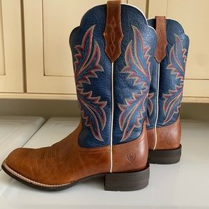 ARIAT WOMEN WESTBOUND BOOT